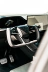 إيجار Tesla Model X Plaid (أسود), 2022 في دبي 4