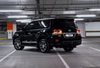 Toyota Land Cruiser (Negro), 2020 para alquiler en Dubai 0