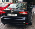 Volkswagen Jetta (Negro), 2018 para alquiler en Dubai 1