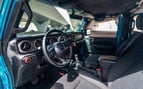 Jeep Wrangler Limited Sport Edition convertible (Blau), 2020  zur Miete in Abu Dhabi 3