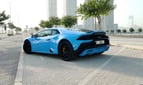 إيجار Lamborghini Evo (أزرق), 2020 في دبي 0