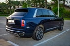 Rolls Royce Cullinan (Blau), 2021  zur Miete in Dubai 1