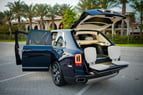 إيجار Rolls Royce Cullinan (أزرق), 2021 في دبي 6