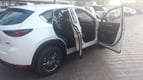 Mazda CX5 (Blanco Brillante), 2019 para alquiler en Dubai 2