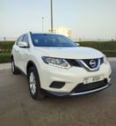 إيجار Nissan Xtrail (ناصعة البياض), 2016 في دبي 2