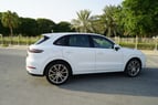 Porsche Cayenne (Blanco Brillante), 2019 para alquiler en Dubai 2