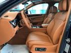 Bentley Bentayga (Dark blue), 2019 para alquiler en Dubai 1