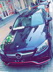 Mercedes C300 (Azul Oscuro), 2018 para alquiler en Dubai 0