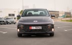 Hyundai Accent (Dunkelgrau), 2024  zur Miete in Dubai 1
