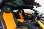 Lamborghini Urus (Grigio Scuro), 2021 in affitto a Abu Dhabi 3