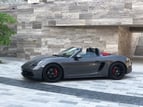 Porsche Boxster GTS (Gris Oscuro), 2019 para alquiler en Dubai 1