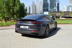 Porsche Panamera 4 (Темно-серый), 2019 для аренды в Дубай 3