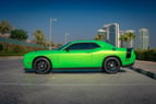 Dodge Challenger (verde), 2018 in affitto a Dubai 2