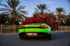 Lamborghini Huracan (Verde), 2019 para alquiler en Dubai 1