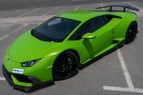 Lamborghini Huracan (Green), 2019 for rent in Dubai 6