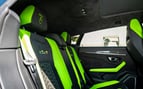 Lamborghini Urus Capsule (verde), 2021 in affitto a Dubai 4