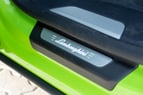 Lamborghini Urus (Verde), 2021 para alquiler en Dubai 0