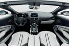 Aston Martin Vantage (Gris), 2021 para alquiler en Dubai 6