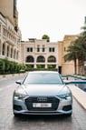 Audi A6 (Gris), 2022 para alquiler en Dubai 0