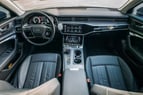 Audi A6 (Gris), 2022 para alquiler en Dubai 2