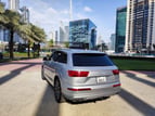 Audi Q7 (Gris), 2019 para alquiler en Dubai 2
