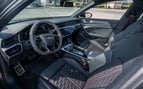 Audi RS6 (Grigio Scuro), 2022 in affitto a Abu Dhabi 3