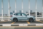 BMW X5 (Grise), 2024 à louer à Abu Dhabi 0