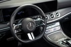 Mercedes E200 Cabrio (Gris), 2022 para alquiler en Sharjah 5