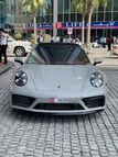 Porsche 911 Carrera 4s cabrio (Gris), 2022 para alquiler en Dubai 0