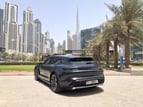在迪拜 租 Porsche Taycan (灰色), 2022 3