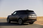 Range Rover Vogue HSE (Grise), 2023 à louer à Abu Dhabi 2