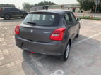 إيجار Suzuki Swift (اللون الرمادي), 2022 في دبي 3