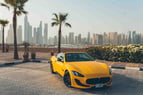 Maserati GranCabrio (Gelb), 2016  zur Miete in Dubai 2