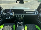 在阿布扎比 租 Mercedes G63 AMG (哑光黑), 2023 4