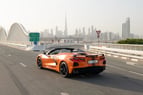 Chevrolet Corvette (Оранжевый), 2022 для аренды в Дубай 1