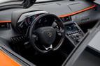 Lamborghini Aventador S Roadster (naranja), 2019 para alquiler en Dubai 1