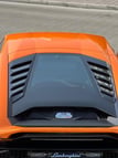 Lamborghini Evo (naranja), 2020 para alquiler en Dubai 2