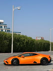 Lamborghini Evo (naranja), 2020 para alquiler en Dubai 3