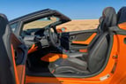 Lamborghini Huracan Evo Spyder (Оранжевый), 2020 для аренды в Абу-Даби 3