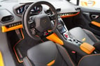 Lamborghini Huracan Evo (naranja), 2019 para alquiler en Dubai 4