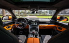 Lamborghini Urus (naranja), 2022 para alquiler en Abu-Dhabi 2