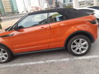 Range Rover Evoque (Orange), 2018 à louer à Dubai 0