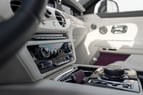 在迪拜 租 Rolls Royce Ghost (紫色的), 2021 3