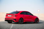 Audi RS3 Red Pack Carbon (rojo), 2022 para alquiler en Dubai 0