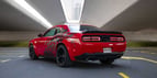 Dodge Challenger (rojo), 2018 para alquiler en Dubai 2