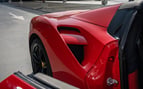 Ferrari 488 Spyder (rojo), 2021 para alquiler en Dubai 4