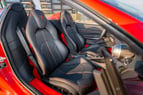 在阿布扎比 租 Ferrari F8 Tributo Spyder (红色), 2023 5