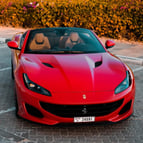 Ferrari Portofino Rosso (rojo), 2019 para alquiler en Dubai 0