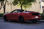 Ford Mustang (Красный), 2019 для аренды в Дубай 3