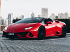Lamborghini Evo Spyder (rojo), 2020 para alquiler en Dubai 0
